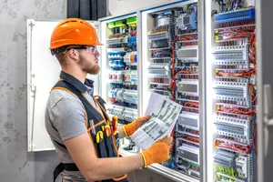 Material cost tracking and documentation for E&I projects